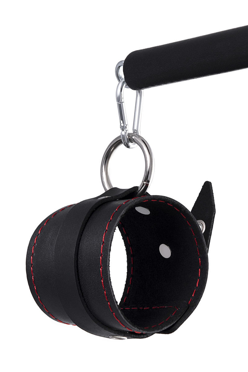 Бондажный набор Pecado "BDSM": распорка с кольцом и наручники, чёрный, арт. 68.08